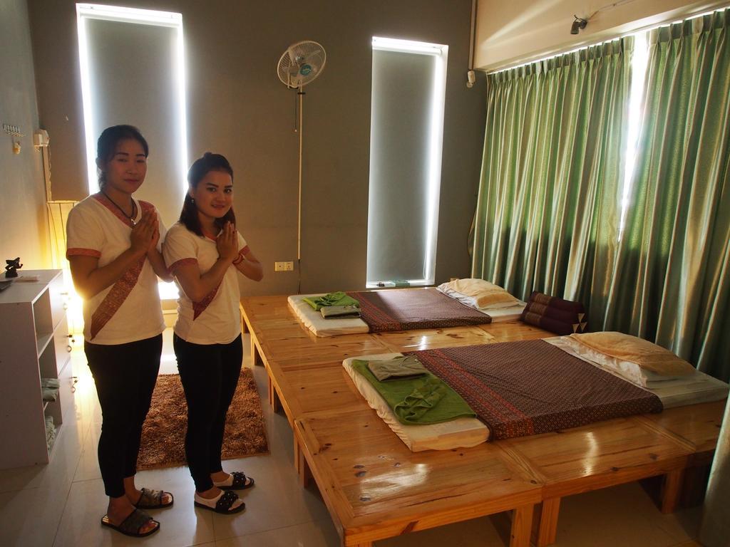 Top Hostel Phnom Penh Exteriör bild